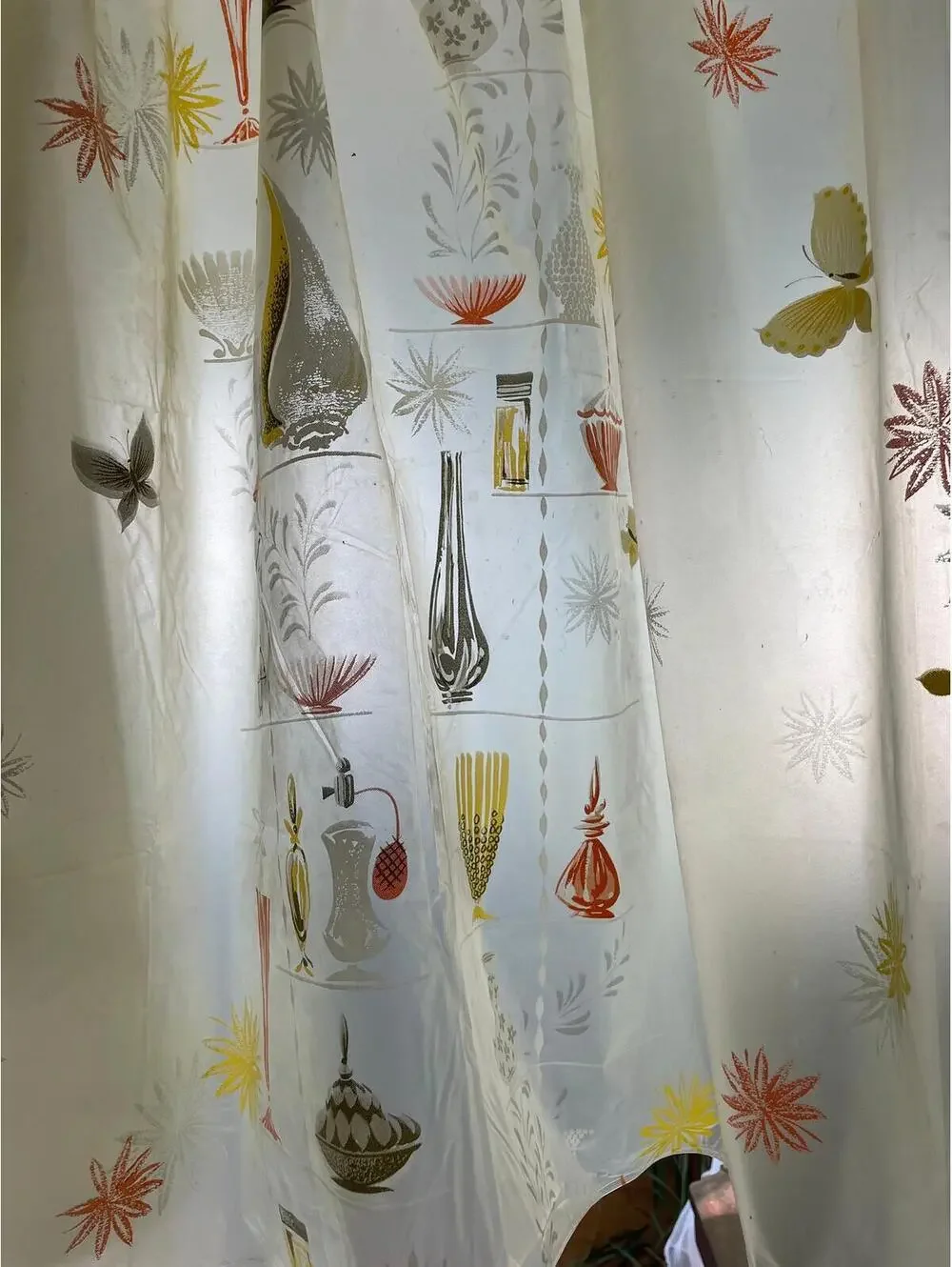 Vintage Plastic Camper Curtain: 1960s Mid Century Starburst Design